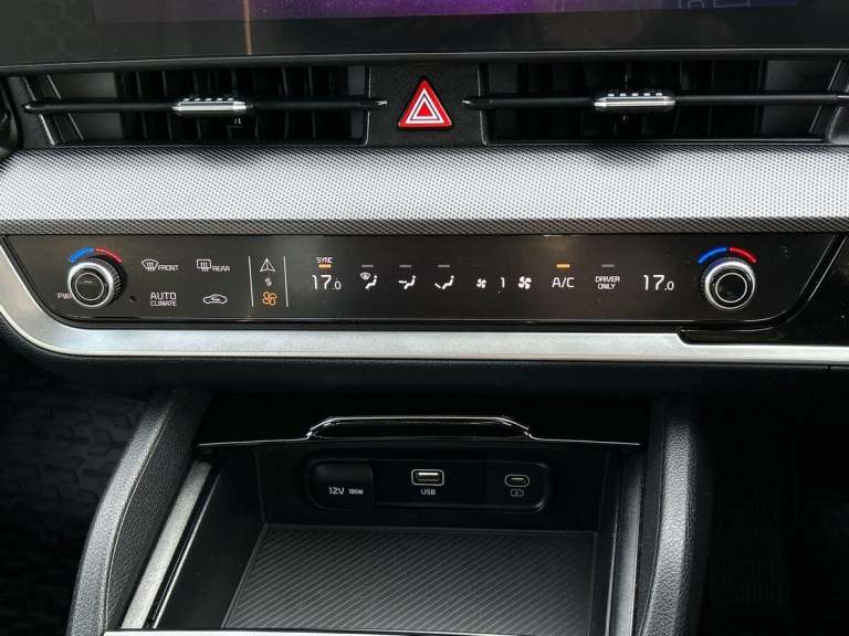 2025 Kia Sportage 1.6 h T-GDi GT-Line SUV 5dr Petrol Hybrid Auto Euro 6 (s/s) (207 bhp) SUV PETRO...