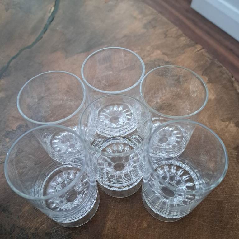 X6 Dessert posset glasses set. No cracks or chips