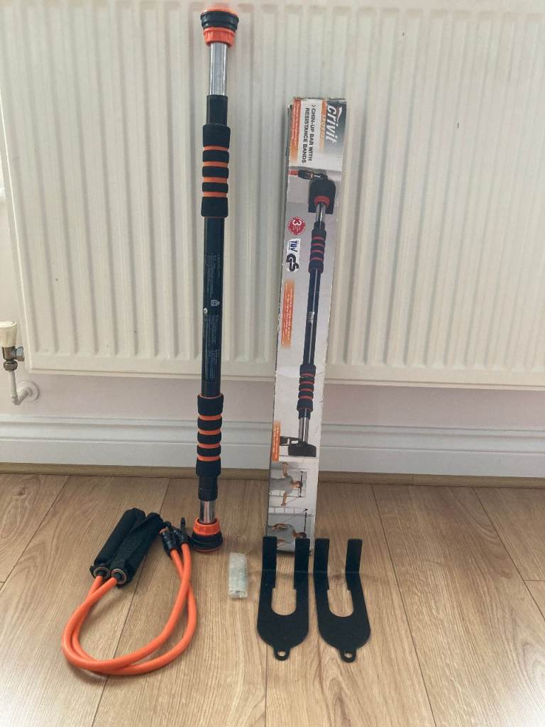 Crivit Sports Chin-up Bar With Resistance Bands 
