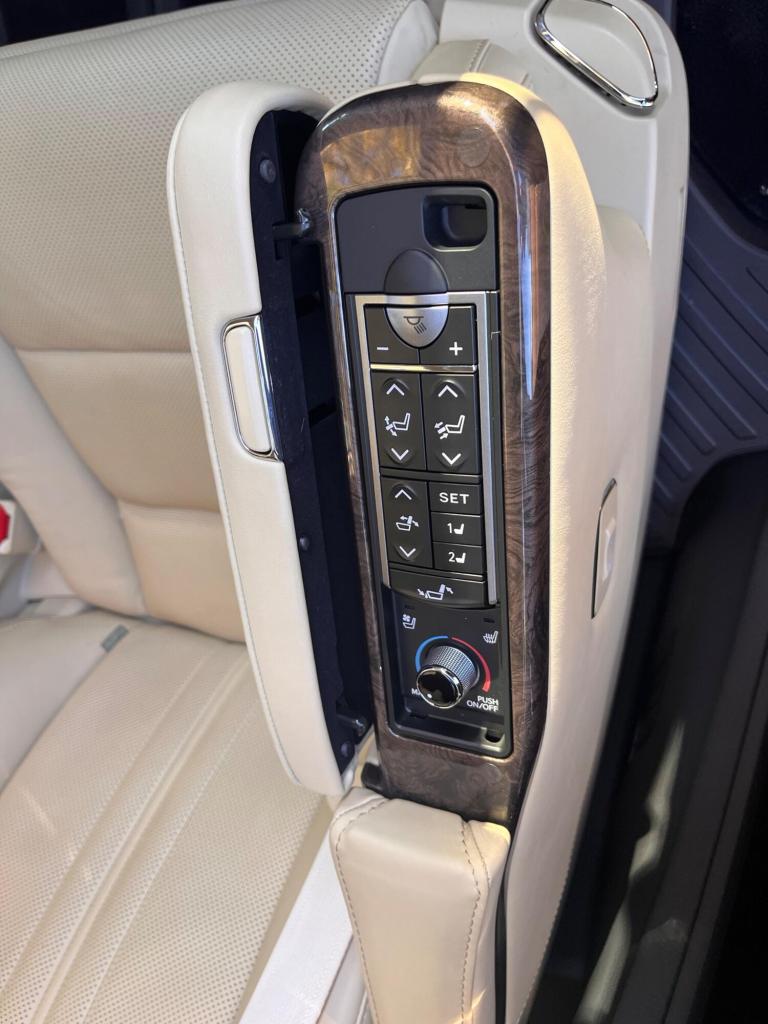  Toyota Alphard 2.5 HYBRID PETROL EXECUTIVE LOUNGE Petrol/Electric Hybrid Automatic