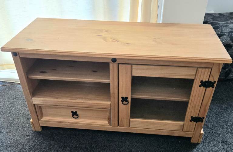 Corona set, TV Unit- coffee table- nest of tables