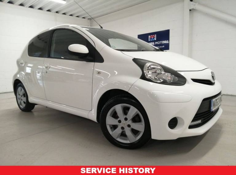 2013 63 TOYOTA AYGO 1.0 VVT-I HATCHBACK 5DR PETROL MANUAL EURO 5 (67 PS)