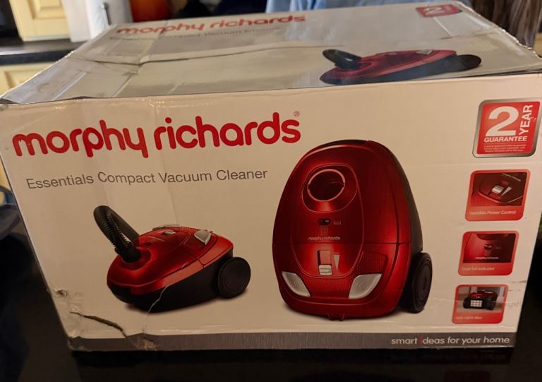 Morphy Richards vacuum cleaner new in box