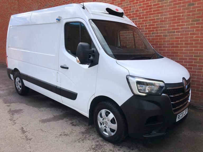 2020 Renault Master MM35dCi 135 Business+ Medium Roof Van PANEL VAN Diesel Manual