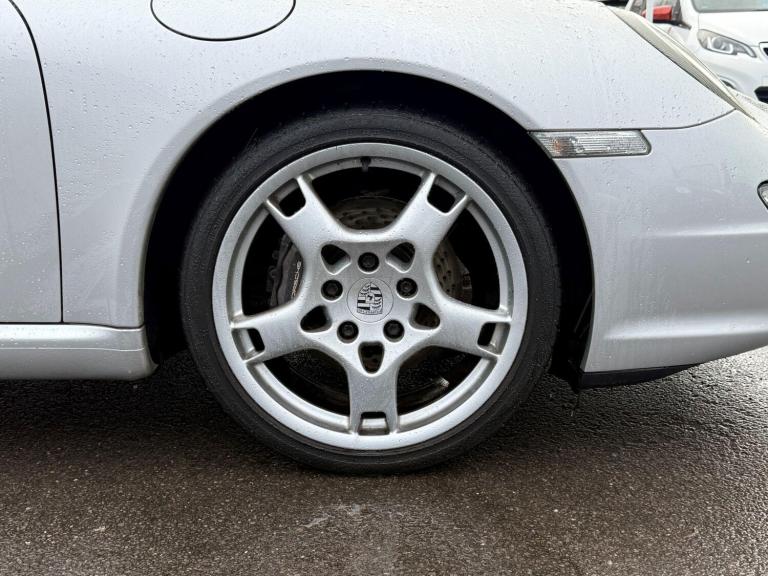 2005 Porsche 911 2dr COUPE PETROL Automatic