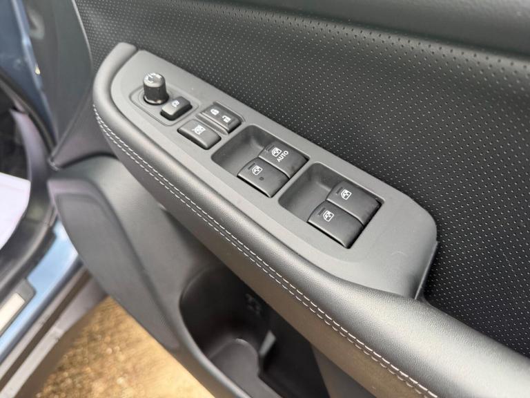  Subaru Outback 2.5i SE Premium Lineartronic 4WD Euro 6 (s/s) 5dr Petrol Automatic