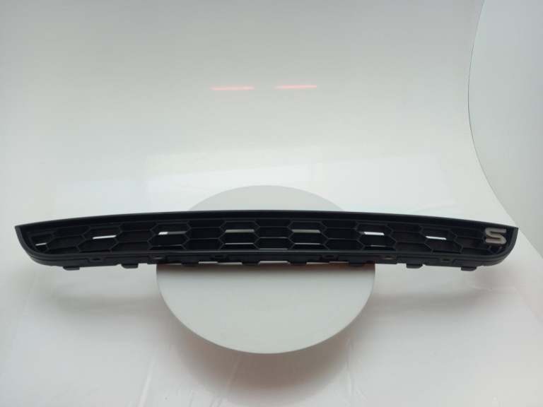 Ford Fiesta Grille Mk7 Grille Lower Bumper Centre Standard Models Without Chrome