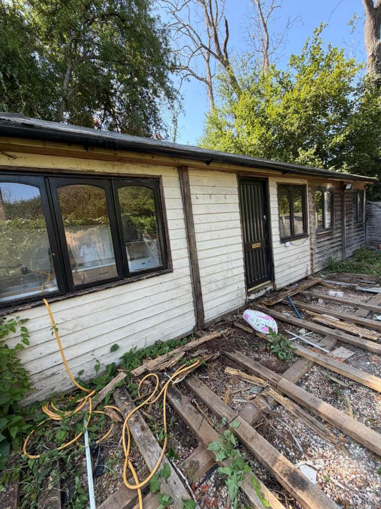 Porta cabin accomodation | in Stockbridge, Hampshire | Gumtree