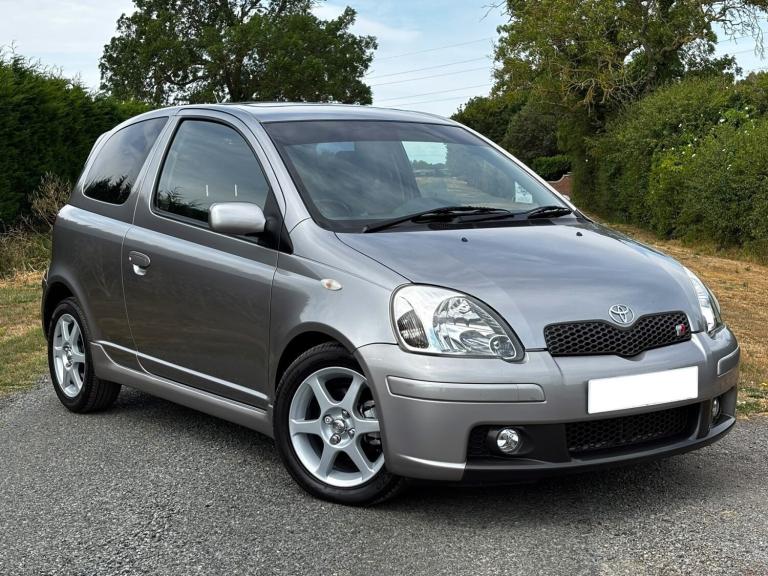 TOYOTA YARIS 1.5 VVT-i T Sport Silver Manual Petrol 2005