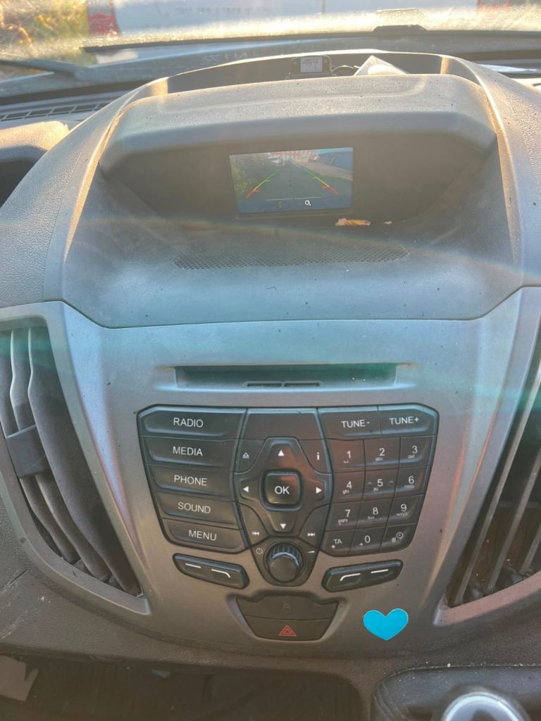 Ford transit mk8 media cd player screen reverse camera factory Ford 