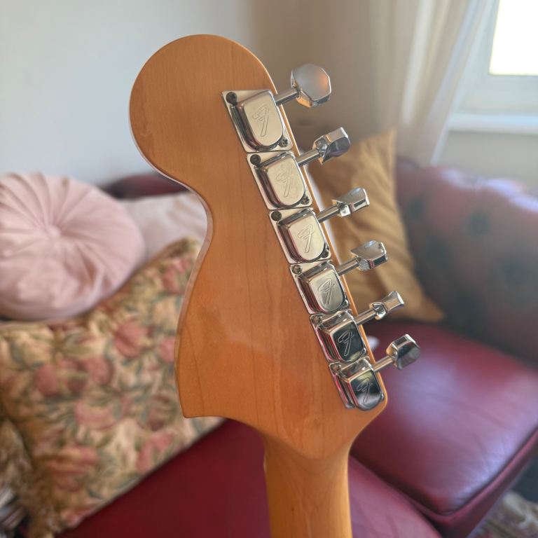 Fender Stratocaster Electric Guitar Crafted in Japan 2003 - Antigua - 1 of 400 Made