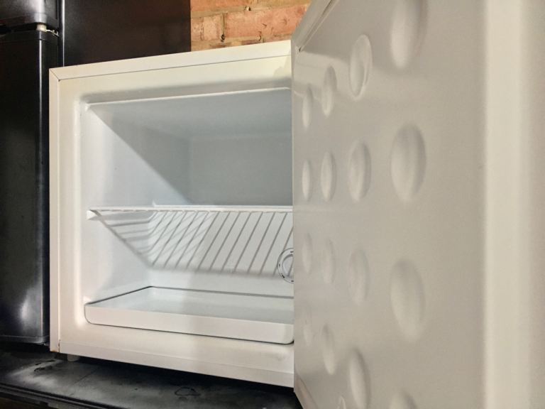 TABLE TOP ❄️❄️FREEZER!!FREE DELIVERY SMALL🏝BRIGHTON/HOVE