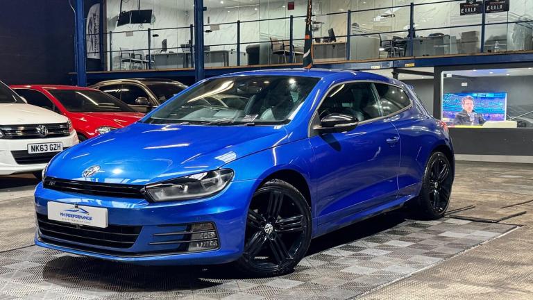2015 Volkswagen Scirocco 2.0 TDI BlueMotion Tech R-Line DSG Euro 6 (s/s) 3dr COUPE Diesel Automatic