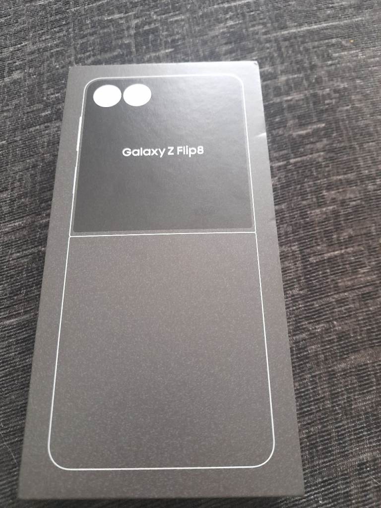Samsung galaxy z8 flip 512GB 
