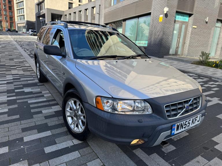2005 VOLVO XC70 SE D5 AWD GEARTRONIC AUTO 2.4 DIESEL ESTATE 5dr SILVER