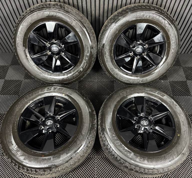 17'' GENUINE TOYOTA LAND CRUISER BLACK CANYON PRADO WHEELS TYRES ALLOYS 