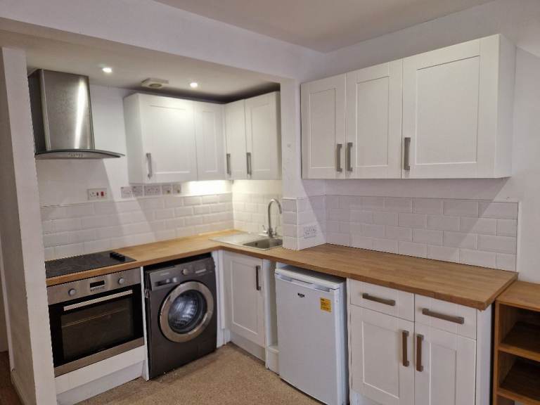 One bedroom flat in Clifton Village