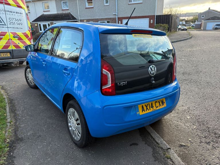 Volkswagen, UP, Hatchback, 2014, Manual, 999 (cc), 5 doors