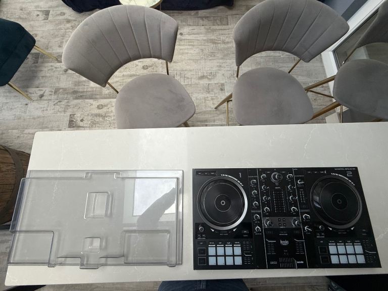 Hercules Inpulse 500 DJ Mixer