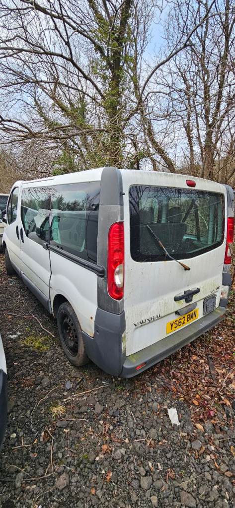 Vauxhall vivaro 2.0 62 plate breaking 