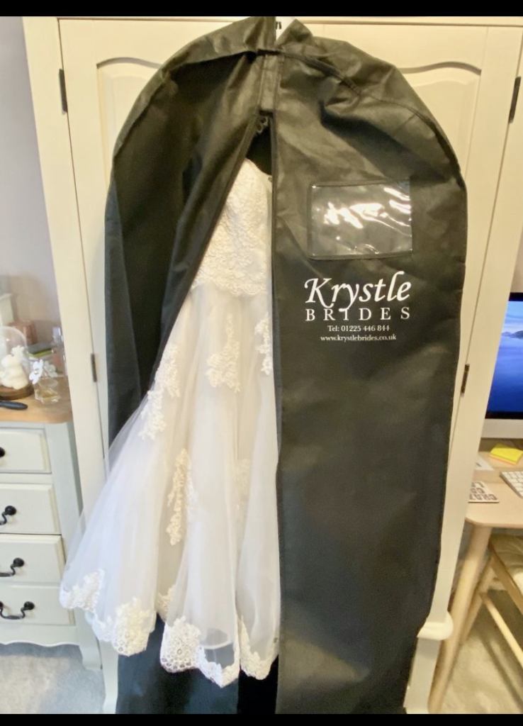 WEDDING DRESS. TEA DRESS STYLE size 12