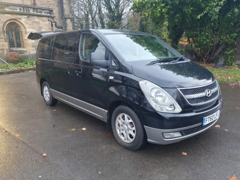 2011 Hyundai i800 2.5 CRDi Style 5dr MPV Diesel Manual