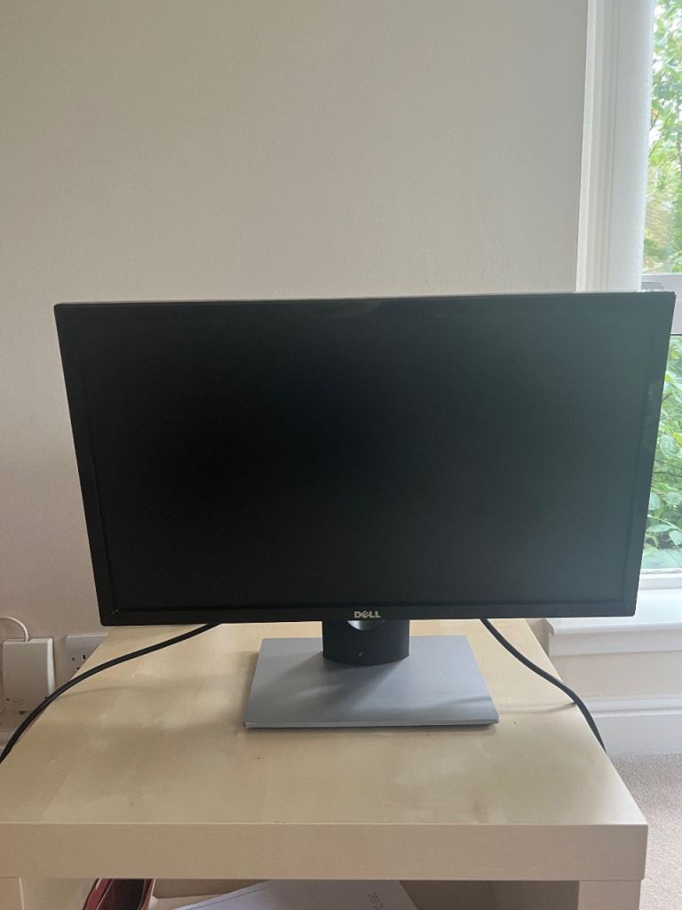 Dell Computer Monitor with HDMI and Power Cables