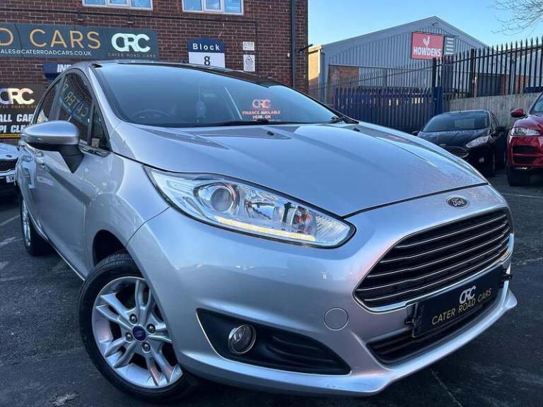 2016 Ford Fiesta 1.0T EcoBoost Zetec Hatchback 5dr Petrol Manual Euro 6 (s/s) (100 ps) Hatchback ...