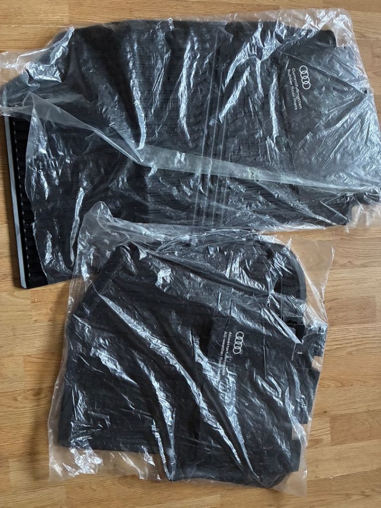 Original Audi a1 mk1 rubber mats