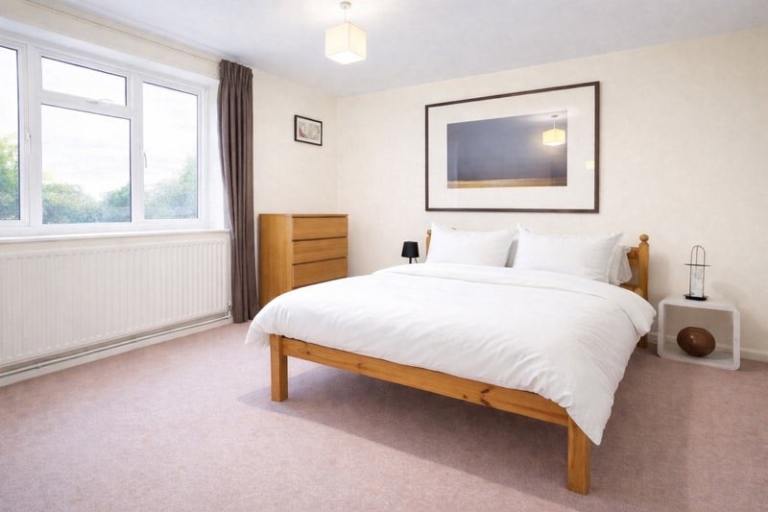 LEEDS DSS UC LCW PIP BENEFITS DOUBLE ROOM