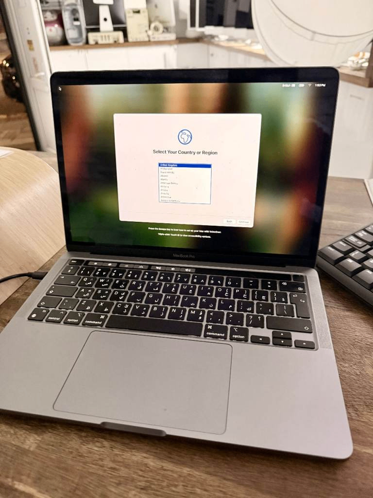 Apple MacBook Pro M1 8-Core 16gb Ram 1TB SSD 13" Adobe Suite 2025 Microsoft Office Logic Pro Ableton