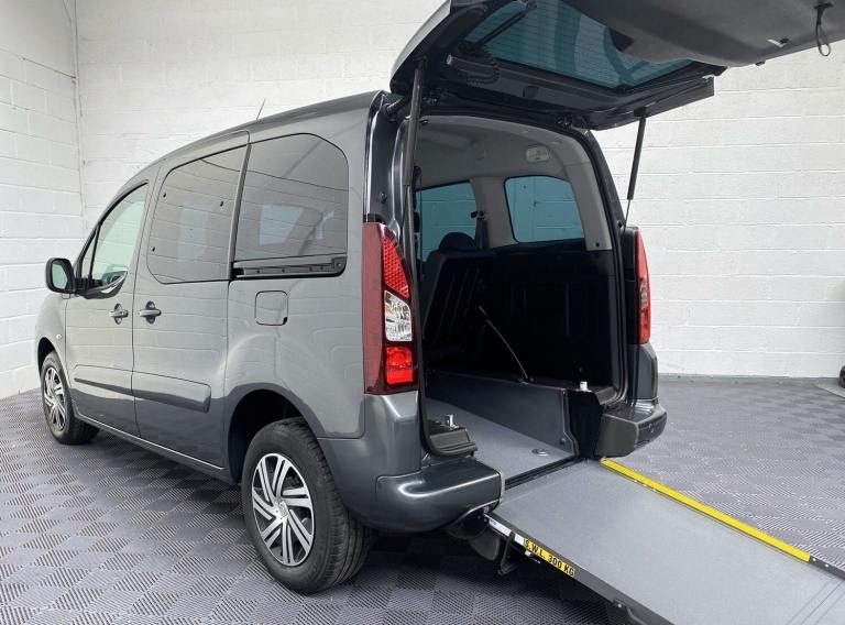 2017 67 Citroen Berlingo 1.6 HDi Feel 3 x SEAT WHEELCHAIR ACCESSIBLE VEHICLE WAV