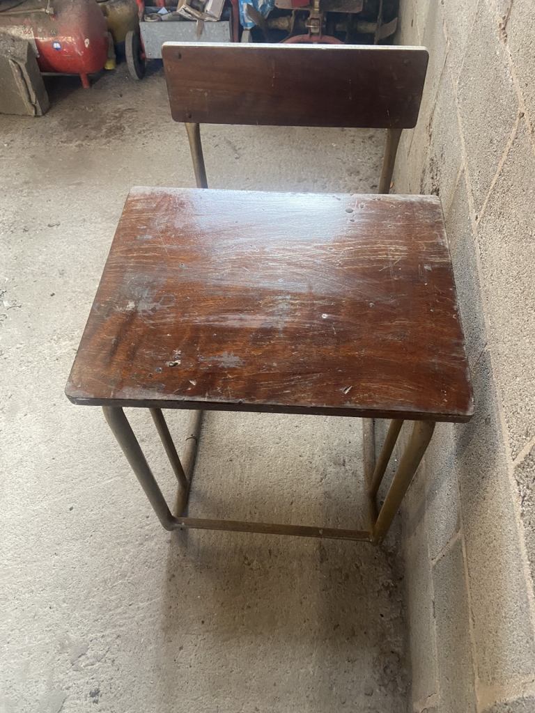 Children’s desk 