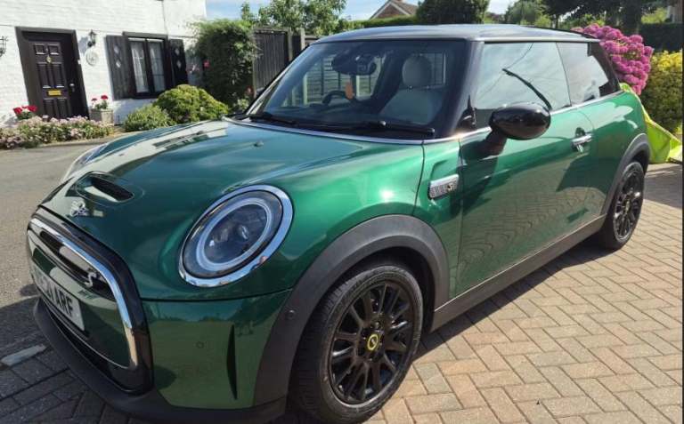 2021 MINI Hatch 135kW Cooper S Level 3 33kWh 3dr Auto HATCHBACK ELECTRIC Automatic