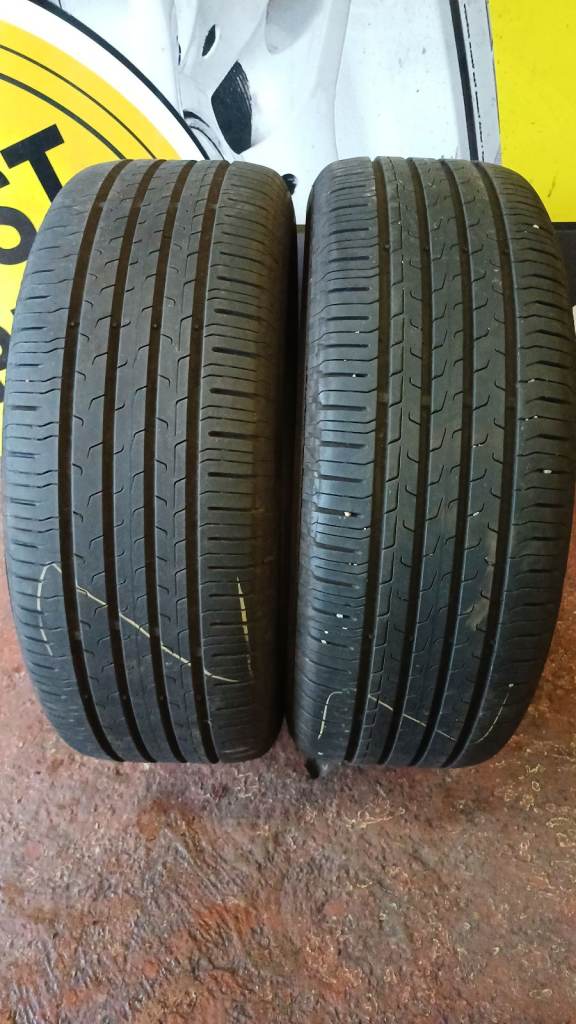 2x 235 55 18 Continental Tyres