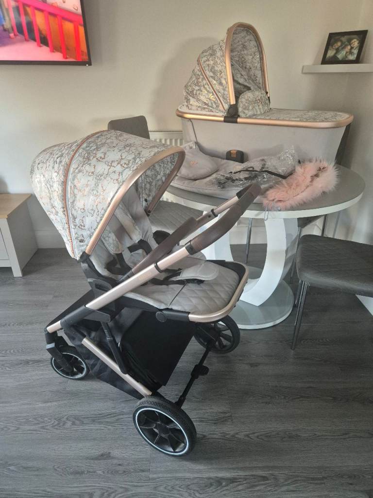 Stylish Grey and Rose Gold Pram/Pushchair Travel System