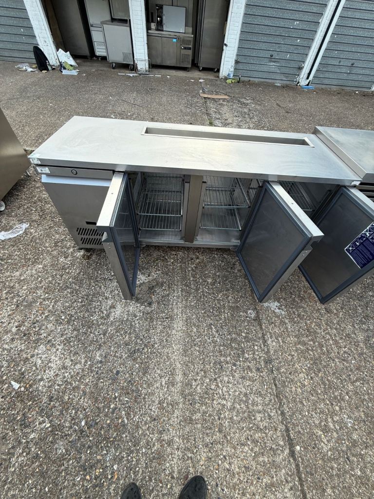 image for Commercial fridge 