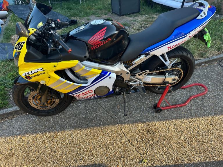 Honda cbr600 f4i 2004