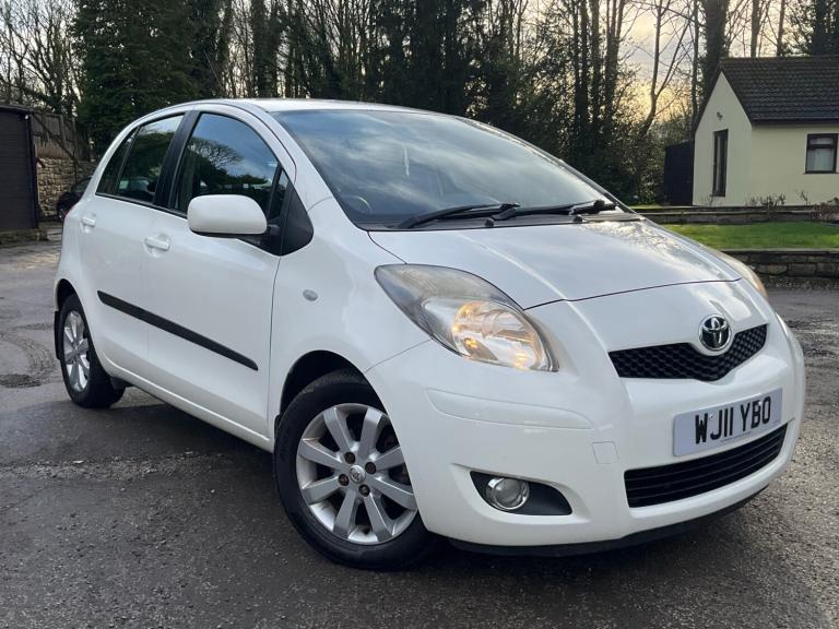 2011 Toyota Yaris 1.4 D-4D T Spirit Nav 5dr [6] HATCHBACK Diesel Manual