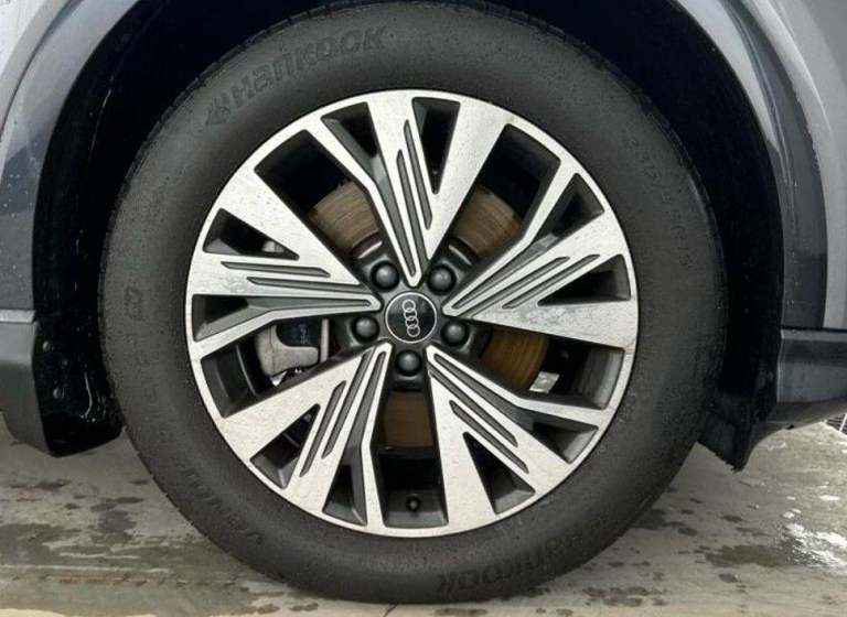 2024 Audi Q4 e-tron Q4 Sportback Sport 45 e-tron quattro 210,00 kW SUV ELECTRIC Automatic