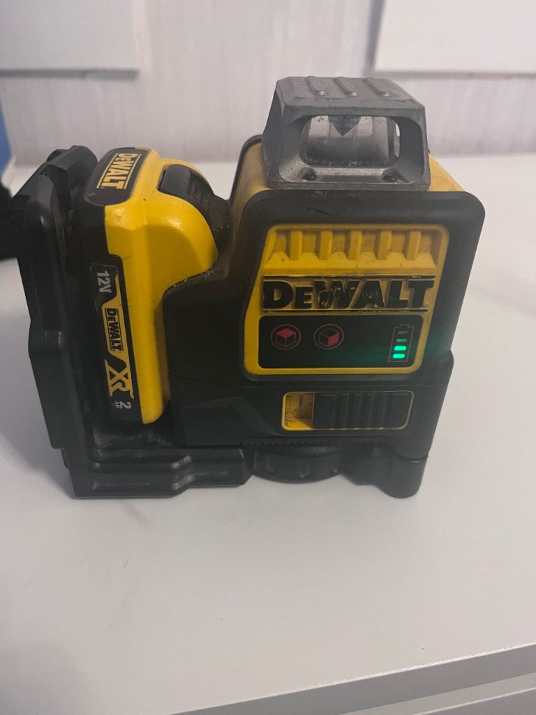 Dewalt 360 x2 laser level 