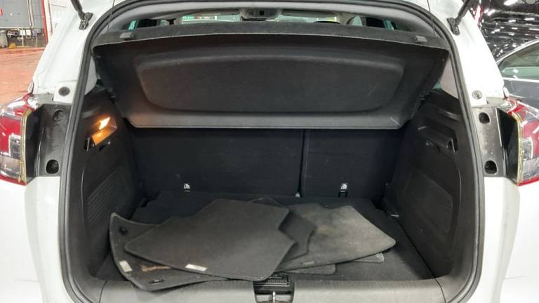 2018 Vauxhall Crossland X 1.6 Turbo D ecoTEC Elite Nav SUV 5dr Diesel Manual Euro 6 (s/s) (99 ps)...