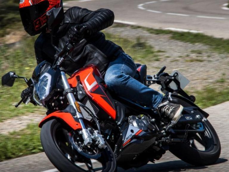 Keeway RKF 125cc| Super Sport | Naked Motorcycle | Best Bikes | For Sale | 20...