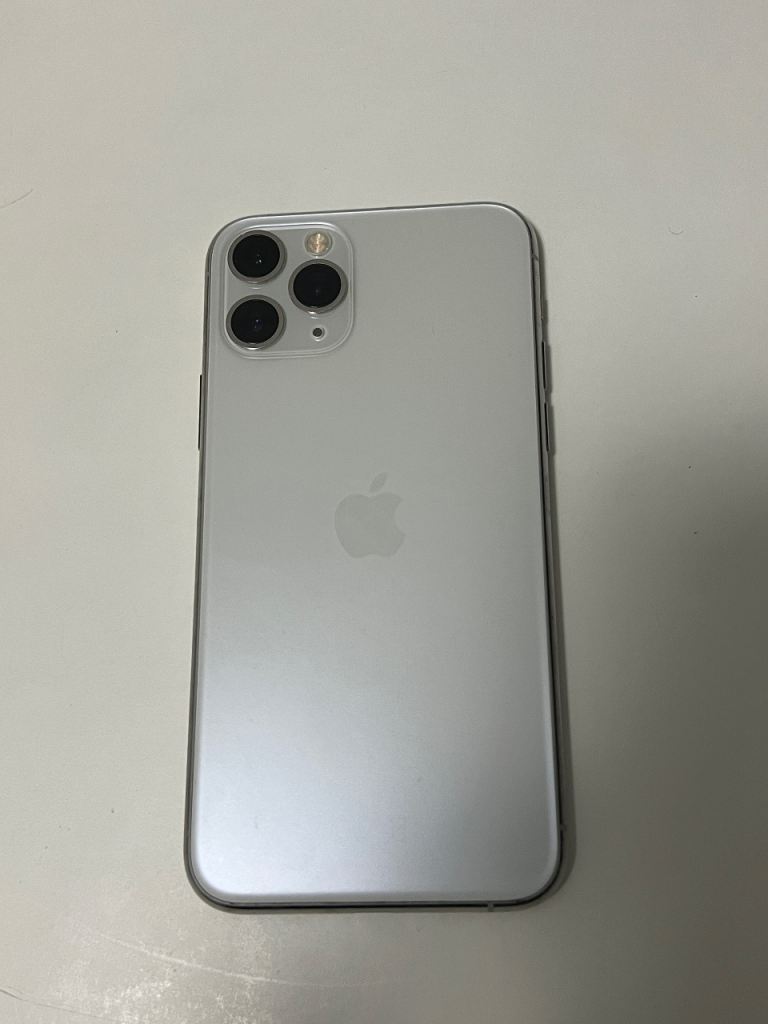 iPhone 11 Pro 64GB Silver Unlocked Good Condition Fully Working