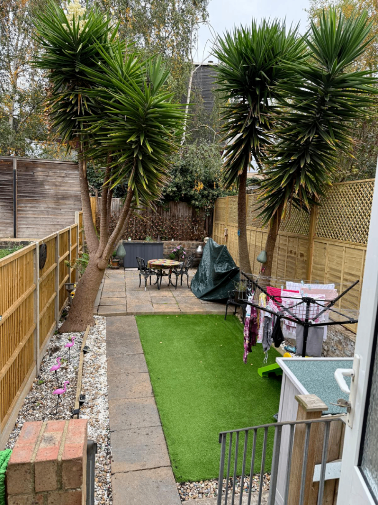 Double and Single Room | Fridge & TV | Garden | Great Transport links W12 Shepherds Bush