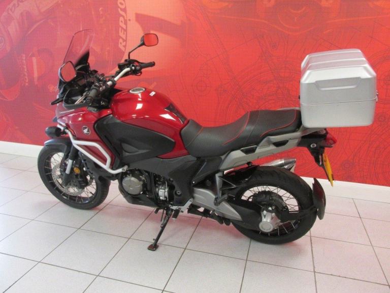 68/2019 HONDA VFR1200X CROSSTOURER - 10232 MILES 