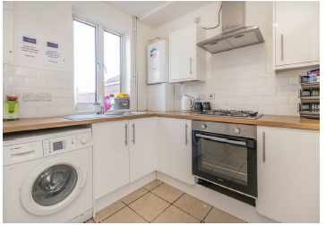 Double Ensuite room available for rent