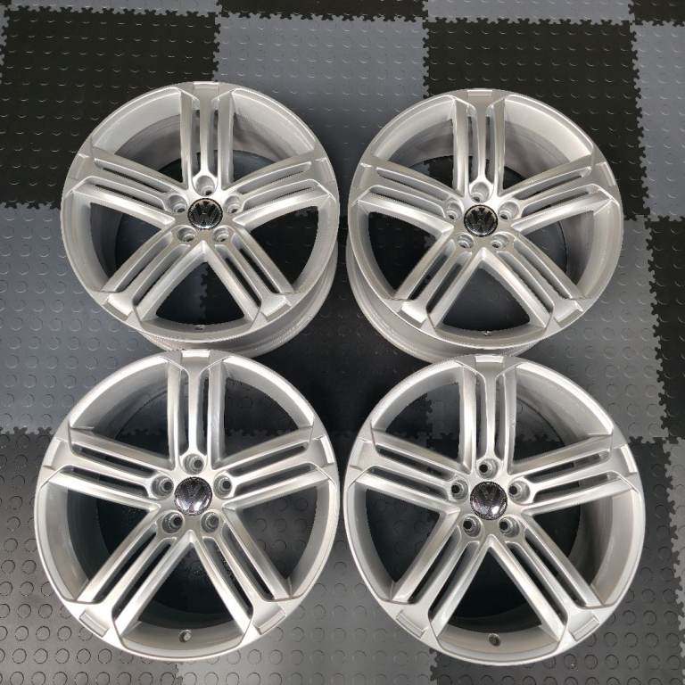 Genuine Volkswagen Golf Talladega 19" Alloy Wheels GTI GTD GTE Caddy