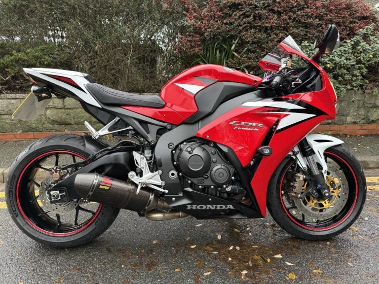 HONDA CBR1000RR FIREBLADE 20TH ANNIVERSARY 2013 