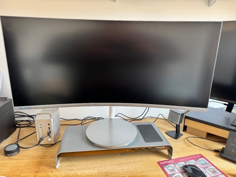 Samsung 34" Curved UltraWide Monitor (CJ79) – Perfect Condition – Collection Only